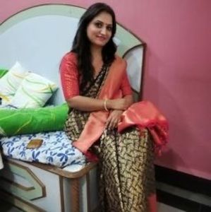 Meet your Posher, Priyanka